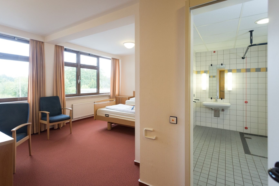 Zimmer mit barrierfreiem Badezimmer  Zimmer mit barrierfreiem Badezimmer